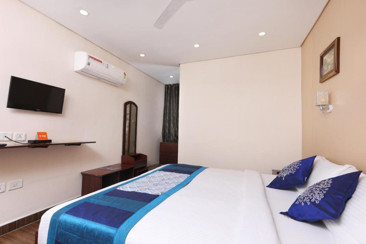 Hotel Oyo 1001 Palmtree Corporate Anna Nagar Chennai Exterior foto