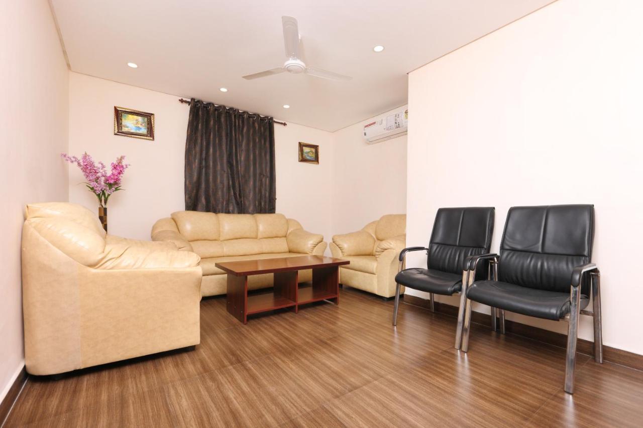 Hotel Oyo 1001 Palmtree Corporate Anna Nagar Chennai Exterior foto